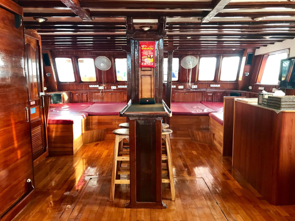 Indoor saloon aboard Phinisi liveaboard