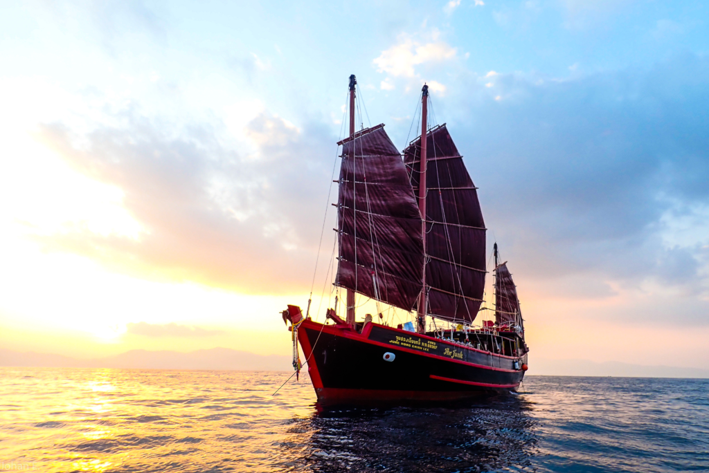 The Junk Liveaboard Khao Lak
