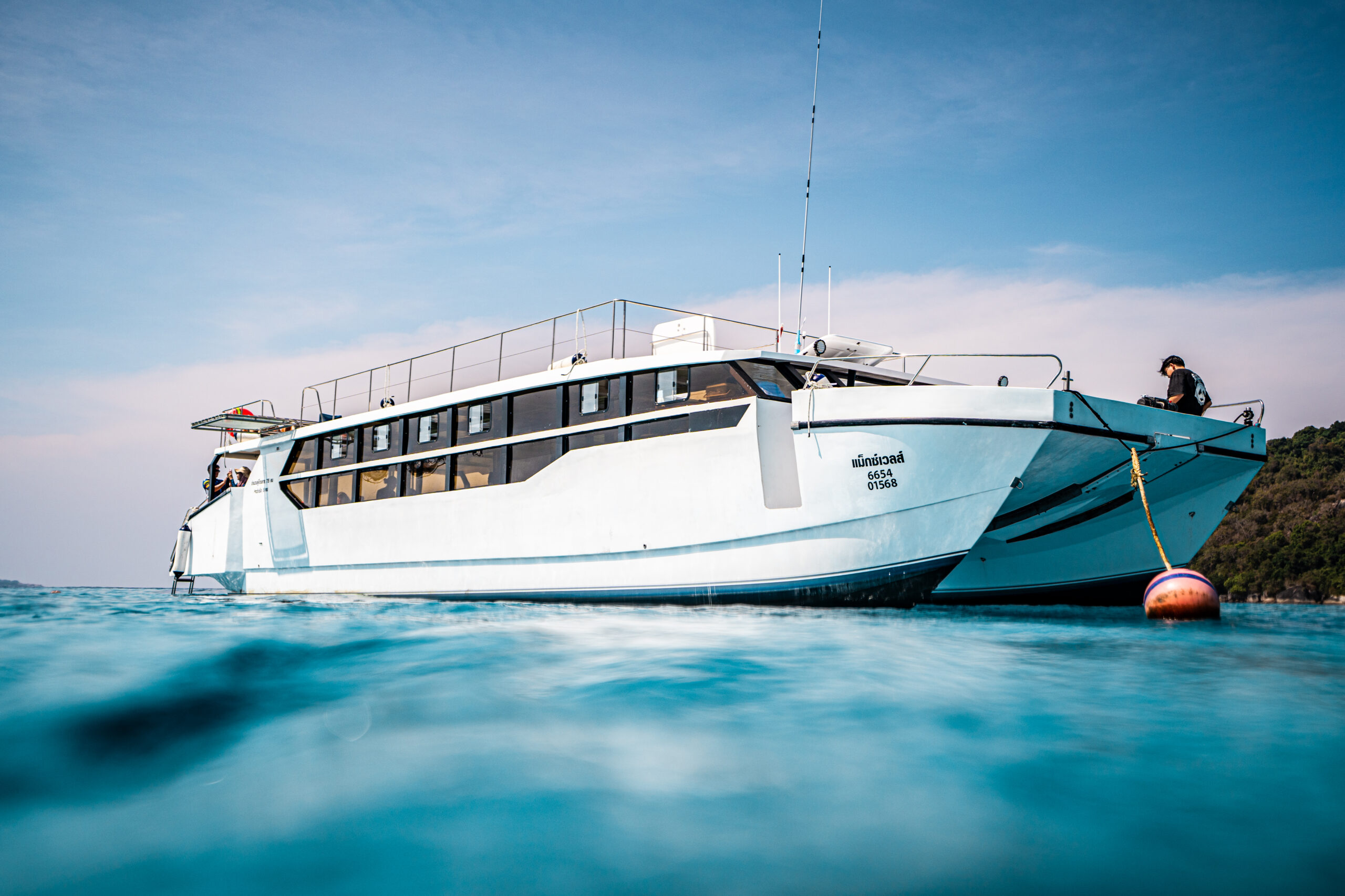 Maxwell speedboat used for scuba diving day trips from Khao Lak